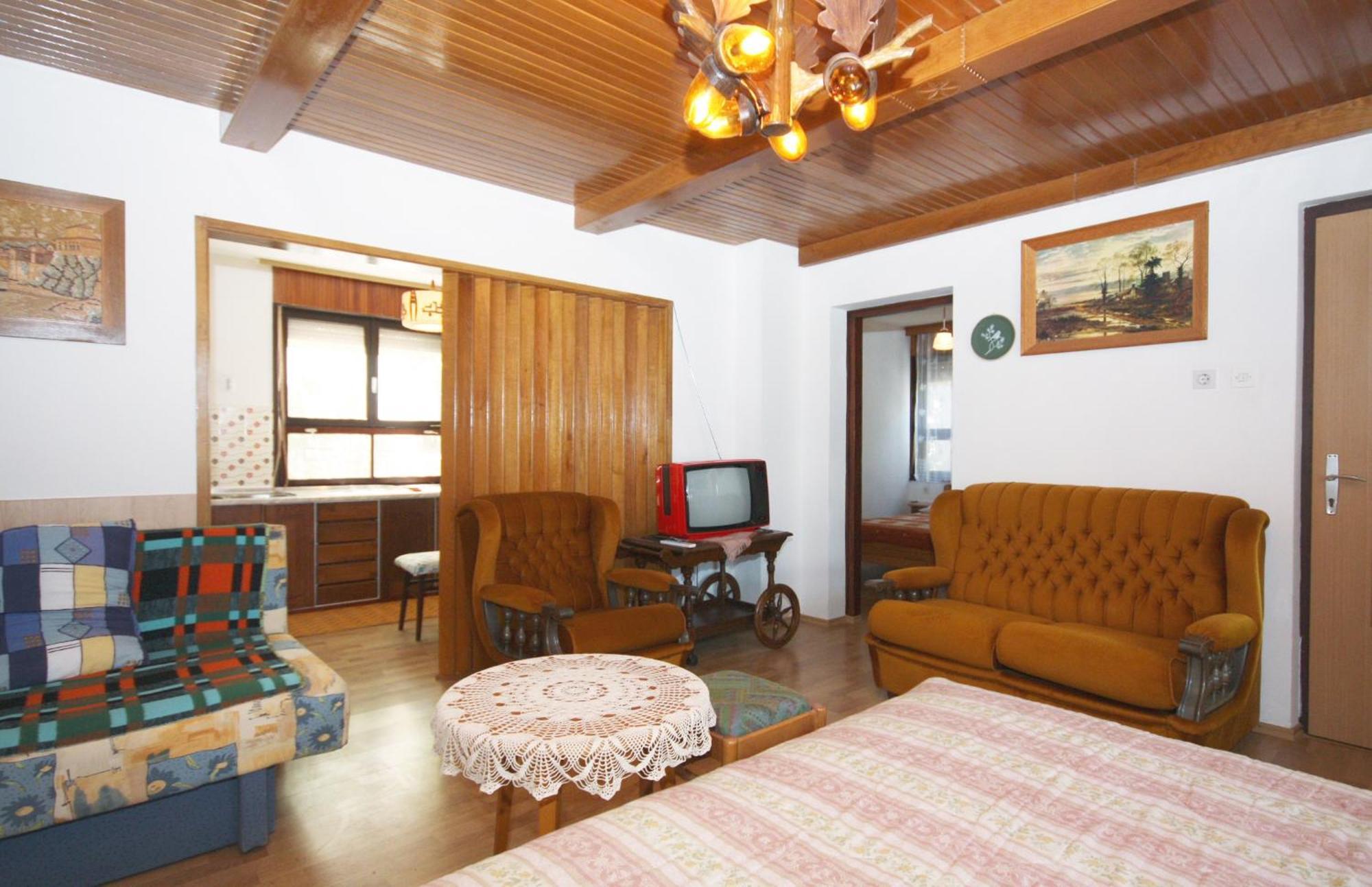 Apartments With A Parking Space Murter - 5103 Betina  Phòng bức ảnh